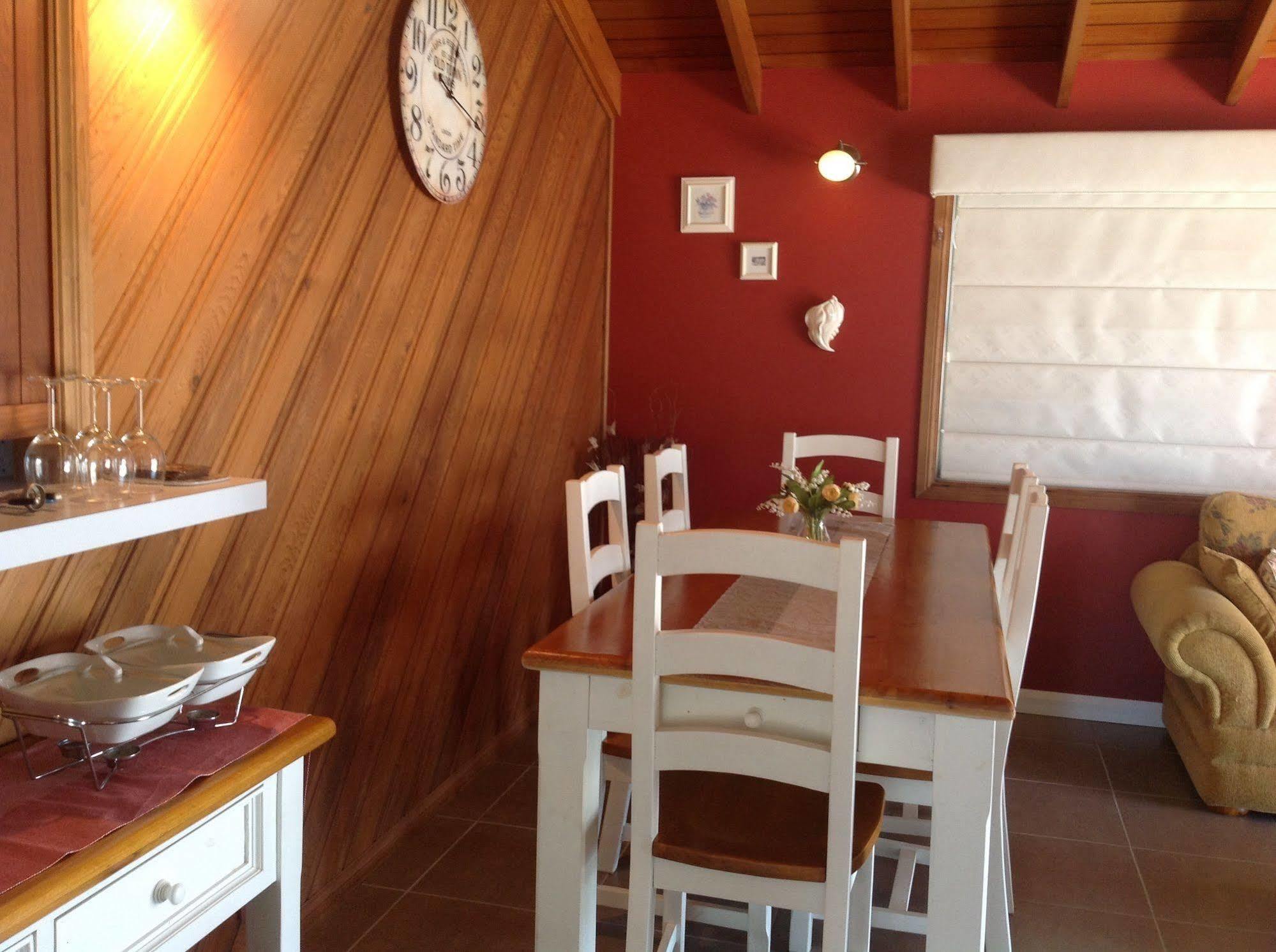 Rooftops Bed And Breakfast Ulmarra Esterno foto